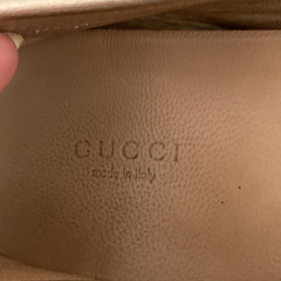 GUCCI GOLD LOAFERS - Picture 3 of 4